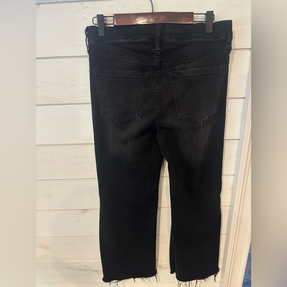 Liverpool  Petite Gia Glider®Crop 8/29 Black - Picture 6 of 16